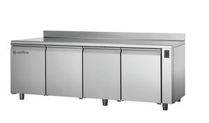 Стол холодильный APACH CHEF LINE LTRM1111TUR Стол холодильный APACH CHEF LINE LTRM1111TUR