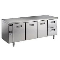 СТОЛ С ОХЛАЖД.ШКАФОМ ELECTROLUX RCSN4M32 726148